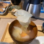 Yokobori Shokudou - スープの玉ねぎは柔らかい