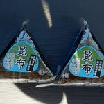 ディオ - 昆布おむすび (税抜)74円×２ (2024.05.14)