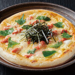 Chewy rice cake and mentaiko mayonnaise pizza