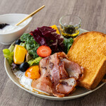 フラリエ カフェ - 