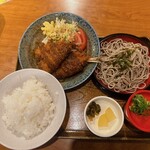 Tsunagi - アジフライ定食