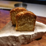 ル クーリュズ - 自家製のパン