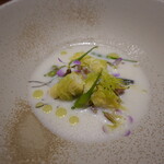 ル クーリュズ - 自家製ベーコンとわらび、ヤングコーンのスープ