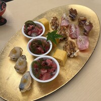 やま中・本店　鮨と日本料理　 - 