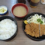Tonkatsu Yoyogian - とんかつ定食。