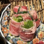 焼肉食べ放題 カルビとタン 梅田店 - なんと言ってもネギ巻きカルビと縛りカルビは、あっさりとして食べやすい♥️