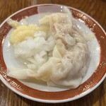広州市場 - 甘酢タマネギと塩生姜で頂く雲呑