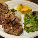 waikiki food hall - STEAK PLATE
