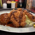 Restoran popai - 3品サービスセット13番「ハンバーグ・エビフライ・ヒレカツ」