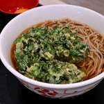 いろり庵きらく そば - 料理写真:春菊天玉そば(温)@税込680円