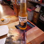 あしあと - コロナビールには文庫本がよく似合う。