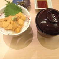 函館うに むらかみ 日本生命札幌ビル店 - ウニ丼ハーフサイズ
