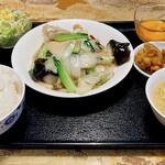 GFC香港スタイル飲茶レストラン - 　　　八宝菜定食　900円