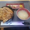 ぶた福 - 料理写真:ミックス豚丼（税込1,050円）