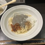 Hechikan - 背脂煮干し和え玉