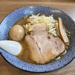 小川流 厚木妻田店 - 味玉ラーメン（880円）