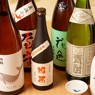 The wide variety of drinks on offer boasts the owner's carefully selected sake and shochu!