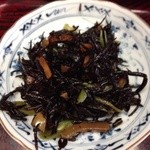 めし処 魚代Ⅱ - 201403　魚代　★ランチサービス（づけ丼）（500円）★小鉢