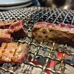 炭火焼肉ホルモンさわいし - 