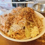 ラーメン荘 歴史を刻め 新栄店 - 