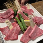 焼肉 房家 - 