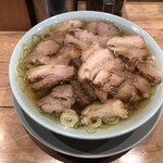シンちゃんラーメン - チャーシュー麺
