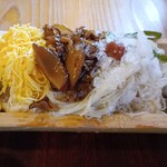 そうめん処 霞亭 - ひやしそうめん