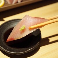 美食 個室・炭火焼・ワイン 縁 新宿店 - 本日の鮮魚5種盛り合わせ