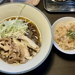 HINOTORI - 肉そば(冷)と鶏飯 - ランチセット