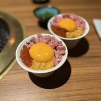 中目黒焼肉 登牛門 - 