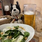 旨唐揚げと居酒メシ ミライザカ - 新鮮なサラダと飲み放題から生ビールとレモンサワーを