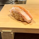 立ち喰い鮨 人人 - 紅ズワイカニ
