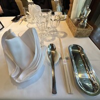 個室中華 頤和園 溜池山王店 - 