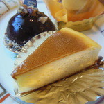 新月堂 - チーズケーキ　250円