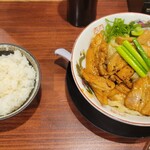 超多加水純手打ち麺 仁しむら - ビューです