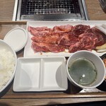 Yakiniku Raiku - 