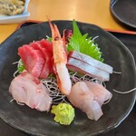 大津漁協直営市場食堂 - 