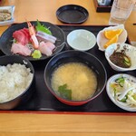 大津漁協直営市場食堂 - 