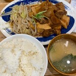 Nikumeshi Okamoto - 肉めし定食