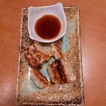 Sushi Izakaya Yataizushi - 餃子