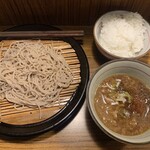 慶屋 - 冷やしカレー蕎麦