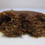 ブーランジュリー タカギ - ココア豆乳ドーナツの断面