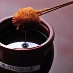 Kushi Katsu Ba Shou Ten Dou - トマトと酒盗チーズ150円
