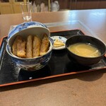 Takeda - 可愛らしい盛り付けのミニソースカツ丼｡味噌汁付き｡