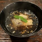 酒盃 - お椀(丸茄子/豆腐/長芋/蕎麦の実/海苔/えんどう)