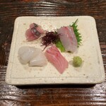 酒盃 - お造り(鯵/真鯛/烏賊/ソイ)
