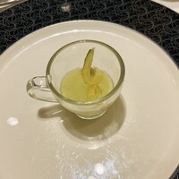 カントニーズ 燕 - 