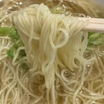 利尻昆布ラーメン くろおび - 麺