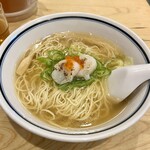 利尻昆布ラーメン くろおび - 全景