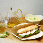 Sharolt Herb Tea - 가벼운 식사 메뉴